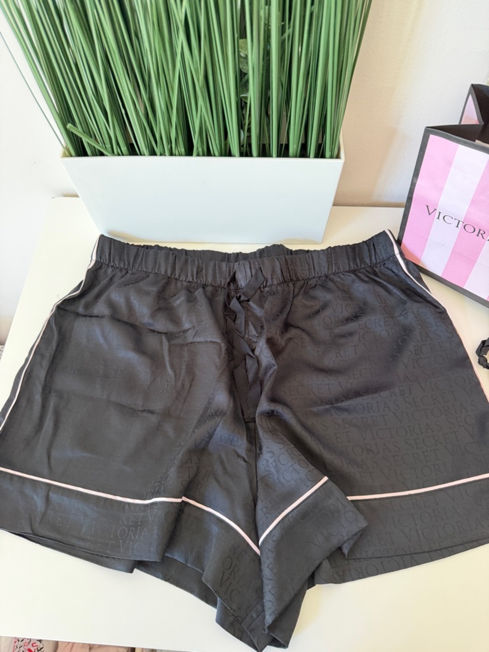 Victoria's Secret Black shorts with Pink bag - Picture 3 of 4